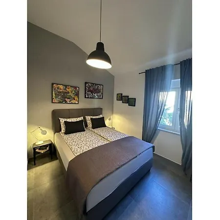 Holiday home Urban Grey Porec